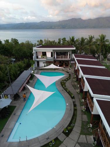 Bakawan Hideaway Resort and Restaurant