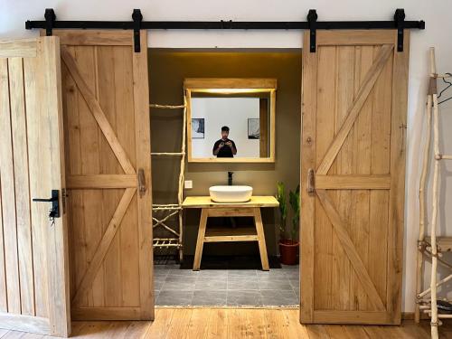 AA Jungle Guesthouse