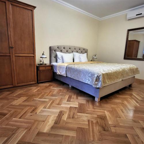 Schloss-gut-Hotel Sarmata