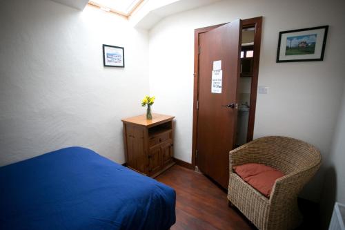 Aille River Hostel Lodge & Camping