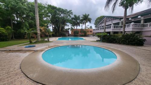 Staycation Tagaytay Albizia