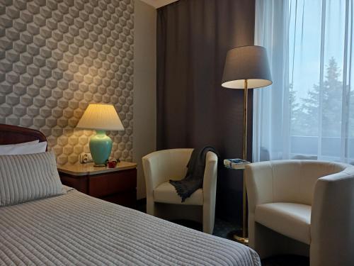 Booking Hotel & Spa