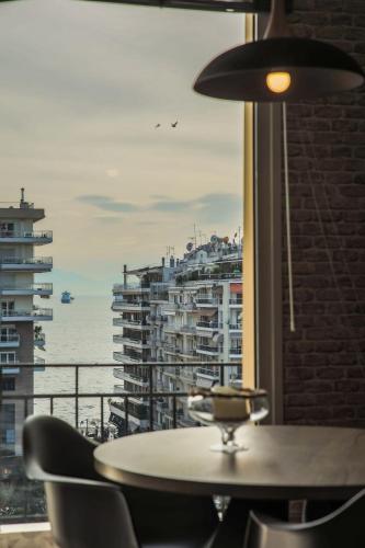 Superior One Luxury Apartment