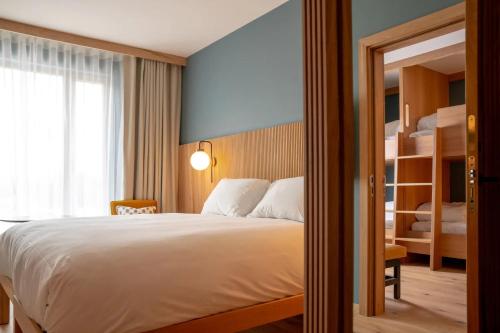 Mollie's Motel & Diner