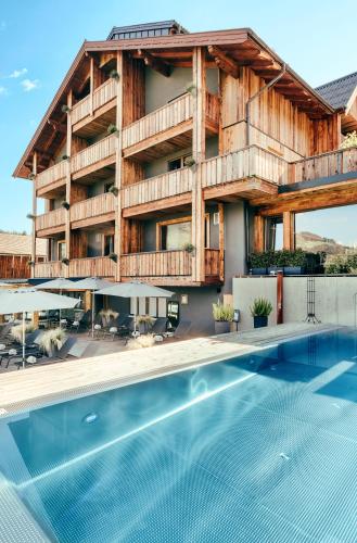 Almmonte Sensum Suites Hotels