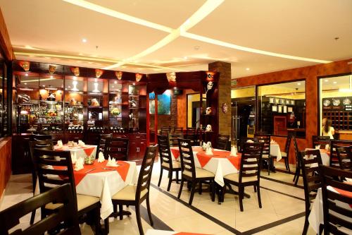 Queens Hotel Angeles City