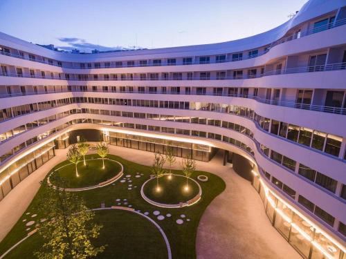 Wroclove Apartments by OVO