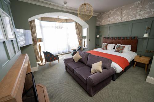 Victoria Hotel