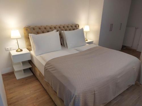 Gartenhotel Altmannsdorf Hotel 1