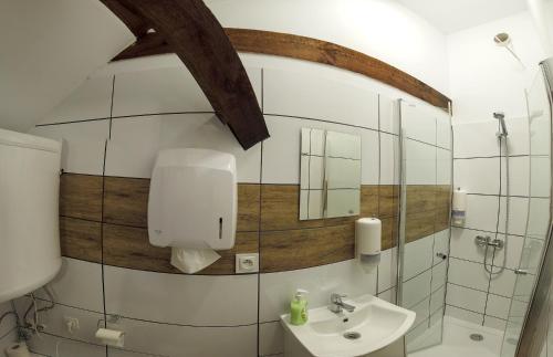 Czarna Owca-Pokoje Goscinne