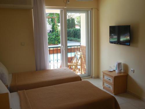 Ten Apart Hotel