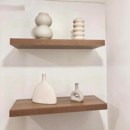 NEW Modern Suite near Airport & Beach