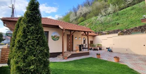 Hős-Ceglédi Vendégház Miskolc -Önálló otthon, mely csak az Önöké