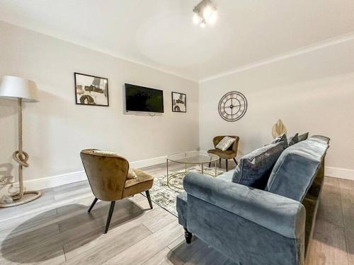 New Cosy Luxury 3 Bedroom House in Battersea London
