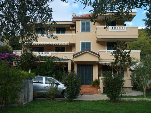 Apartments Lanista Dragovic