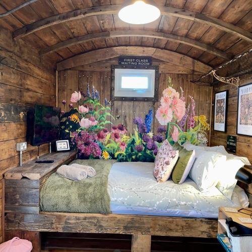 Skipbridge Farm Shepherds Huts Campground