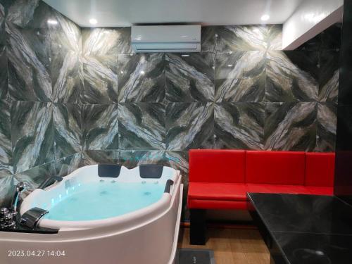 King Rapid Rise Hotel