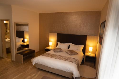 Rooms Scallop