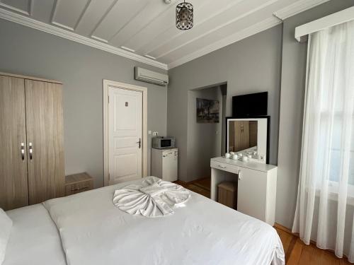 Jasmine Apartment