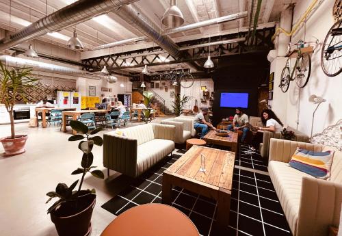 Barcelona Bed&Bike - Hostel