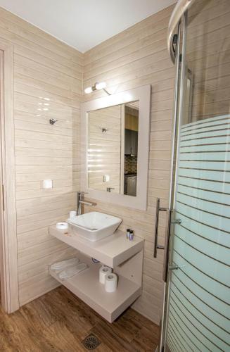 Verga Apartments & Suites