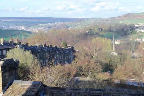The Old White Lion Hotel