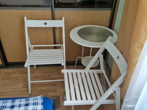 Niebieski Meander Pokoje Blisko Metra