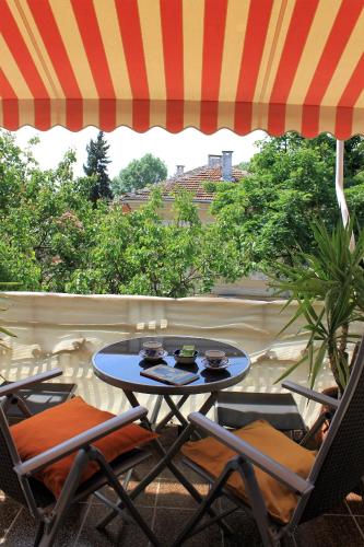 Orange House in the Old Town Plovdiv- free parking