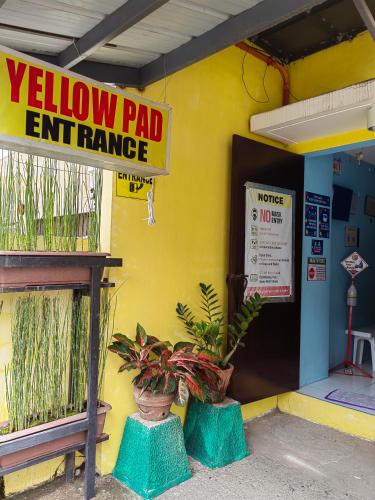 Yellow Pad by OYO Rooms