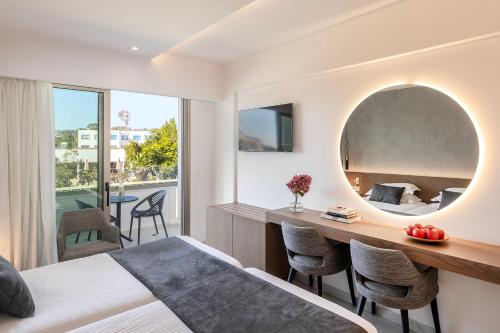 Pavlo Napa Beach Hotel