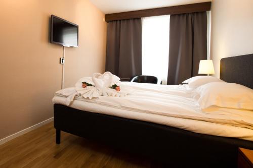Palm Tree Hotel, Sure Hotel Collection by Best Western