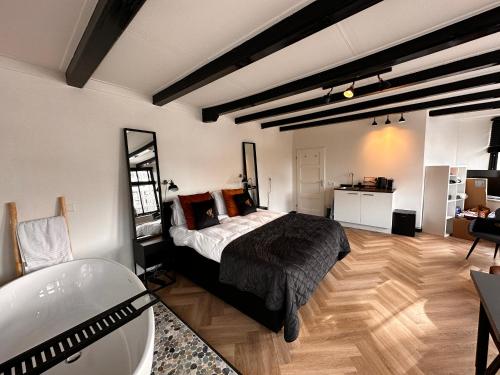 Borrel & Bed Onder zeil