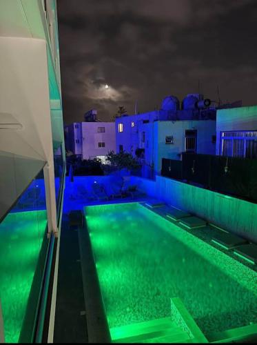Sunny Blue Hotel