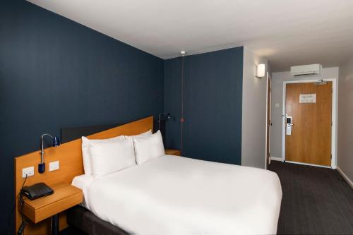 Holiday Inn Express Glasgow - City Centre Riverside