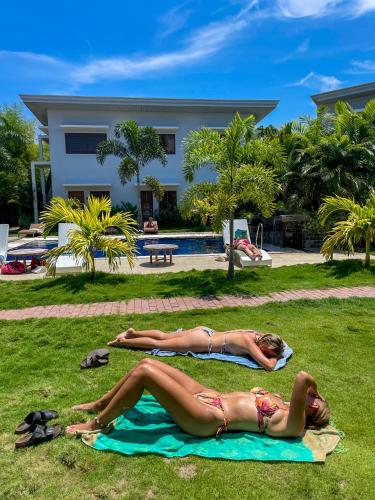 Red Picnic Hostel