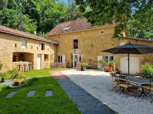 Le Clos De La Caneda