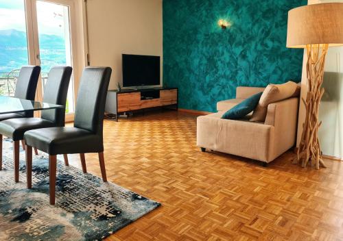 Suite Apartment with a view and free parking