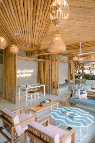 Happiness Hostel Siargao