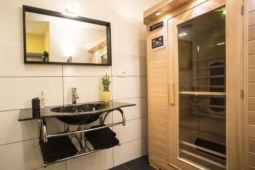 Amsterdam House of Arts & Crafts