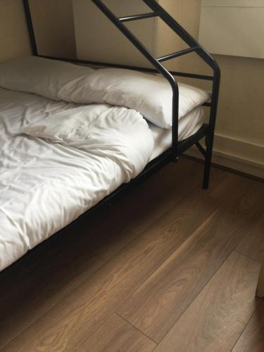Onefam Waterloo Hostel London