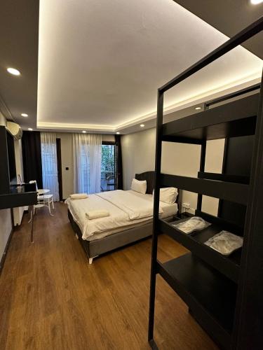 Galata Melling