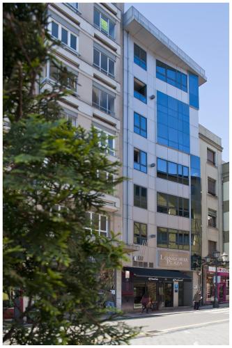 Duerming Longoria Plaza Hotel