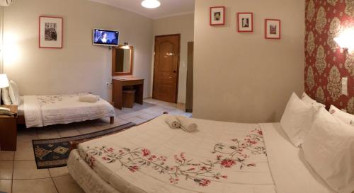 Tsikeli Hotel