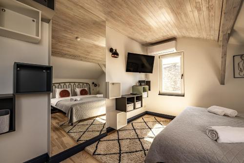 Porins Hotel