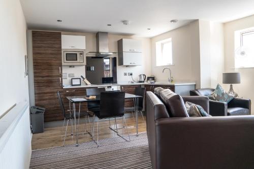 Clearly Apartments