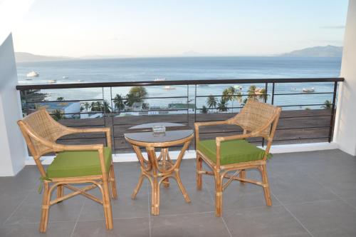 Manarra Sea View Resort