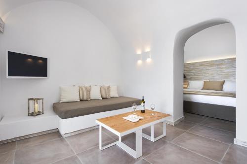 Athina Luxury Suites