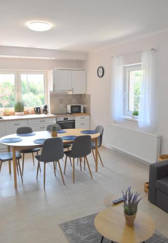 Vöröskő Apartmanház