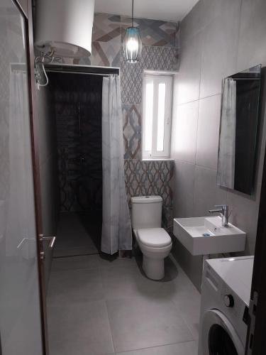 St gaetans studio apartment 6A