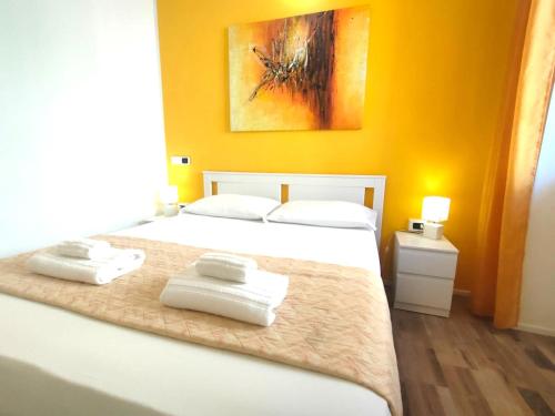 Iris Rooms